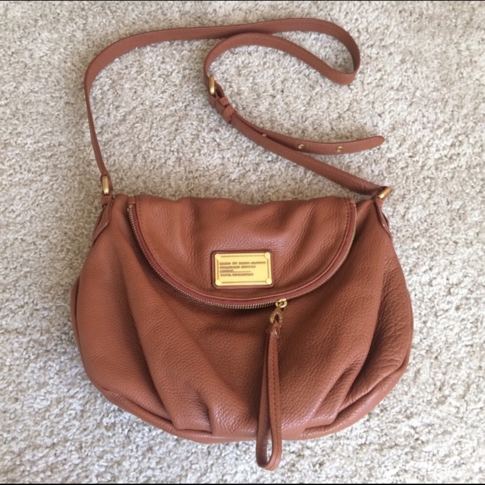 EUC Marc Jacobs Natasha Classic Q crossbody